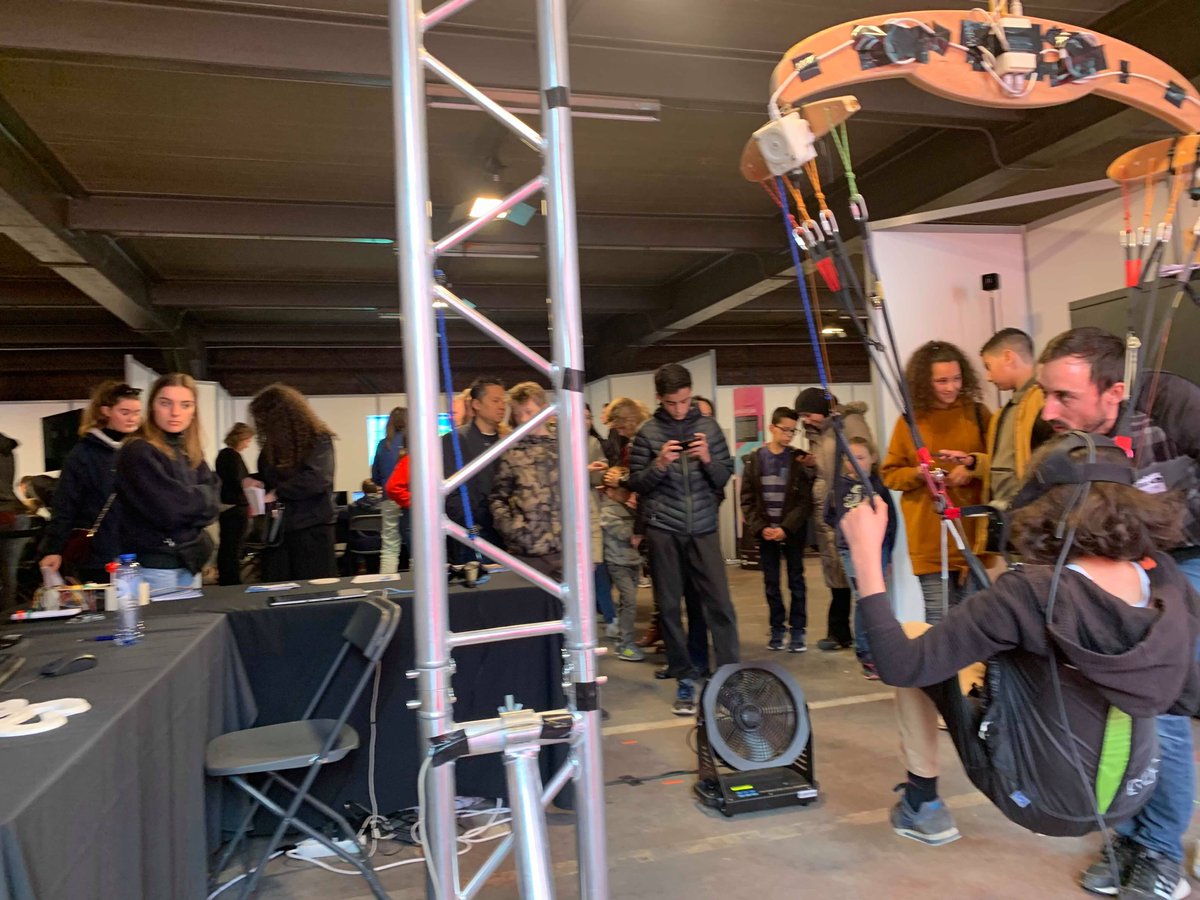 LIrisib's tweet photo. PARAFLOW.VR #Printempsnumerique #RealiteVR #Laras #Irisib #creativity https://t.co/9oMtk8fwRw