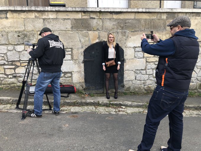 Silence &ccedil;a tourne 🤫. Bonne journ&eacute;e avec le soleil ☀️😘  @mathdxhadix  @sweetprodX https://t.co/ENCCER<a href="/tag/tournage"class="tags"><span>#tournage</span></a>