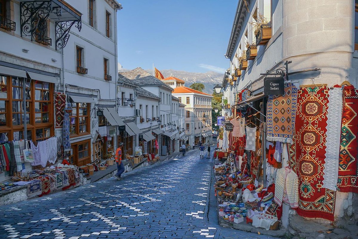 #Gjirokastra Old Bazar - one of the most colorful and joyful places of the #UNESCO city.

Photo Credit: Ervin Ghata 

#albaniaholidays #vistalbania #discoveralbania #albaniaunesco cities #visitgjirokastra #explorealbania #gjirokastratours #albaniatours