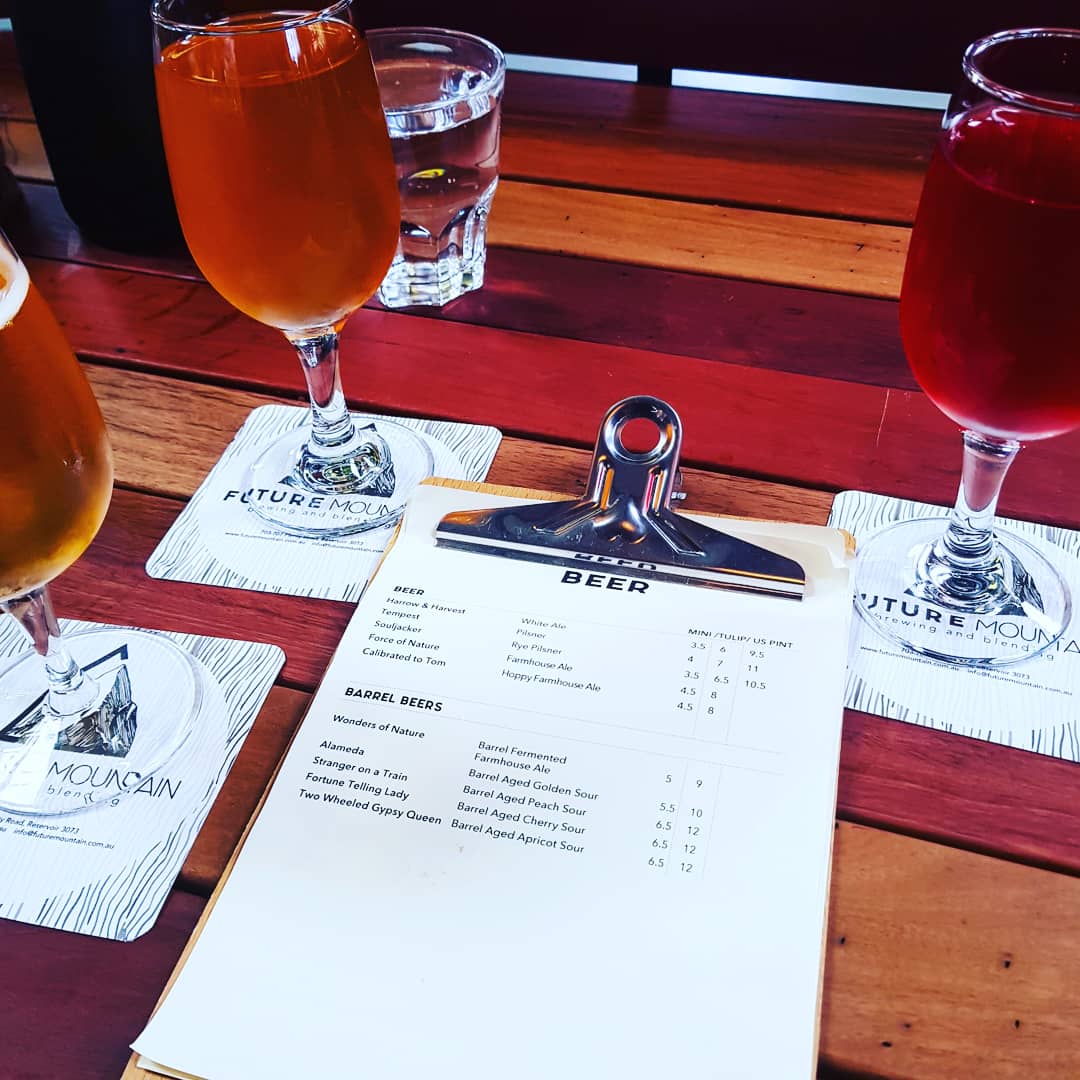 Quaffables's tweet image. Hottest venue of last weekend was #FutureMountainBrewing ...And boy did it deliver!

Melbourne&apos;s newest brewery had some great crafty treats to Quaff on. From wheat beers to pilsners + epic barrel fermented beauties, this Brewhouse has it all
#Quaffables #CraftBeer #BeerOClock