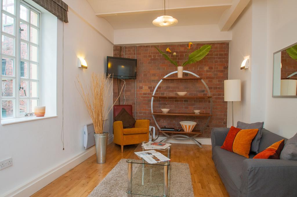 It is due to the above reason that when in #Bristols, #serviced #accommodation is preferred by many people rather than a #luxurious 5 or 4-star #hotel stay.
