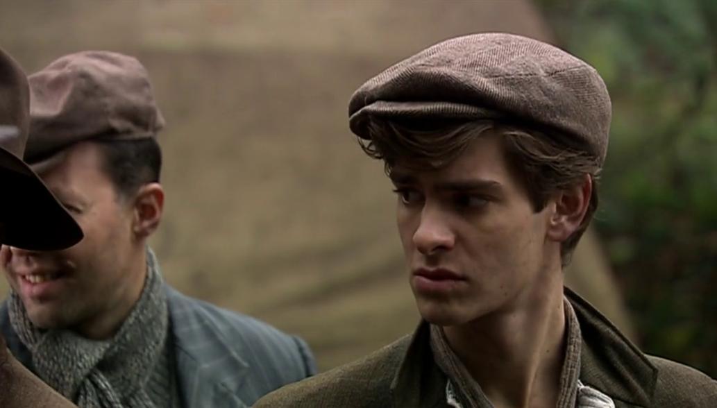 Три кота совсем не страшно mp4. Вчера мусор сегодня произведение искусства. Совсем 4. Совсем 4. Следствие вели мемы.