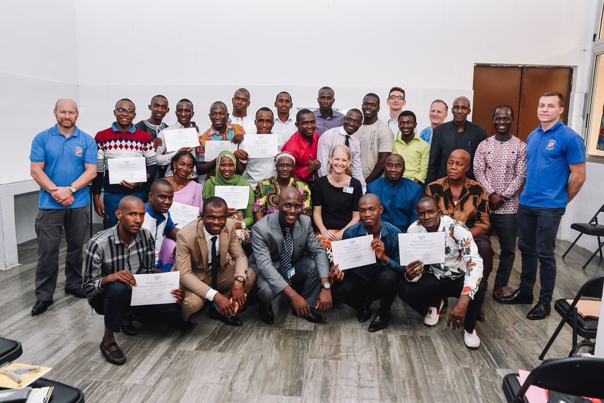 We recently celebrated the graduation of 18 hard working participants in the Biomedical Training Course. These local technicians have successfully completed the rigorous course, and will strive to be part of a safer and more efficient healthcare landscape in Guinea’s future.