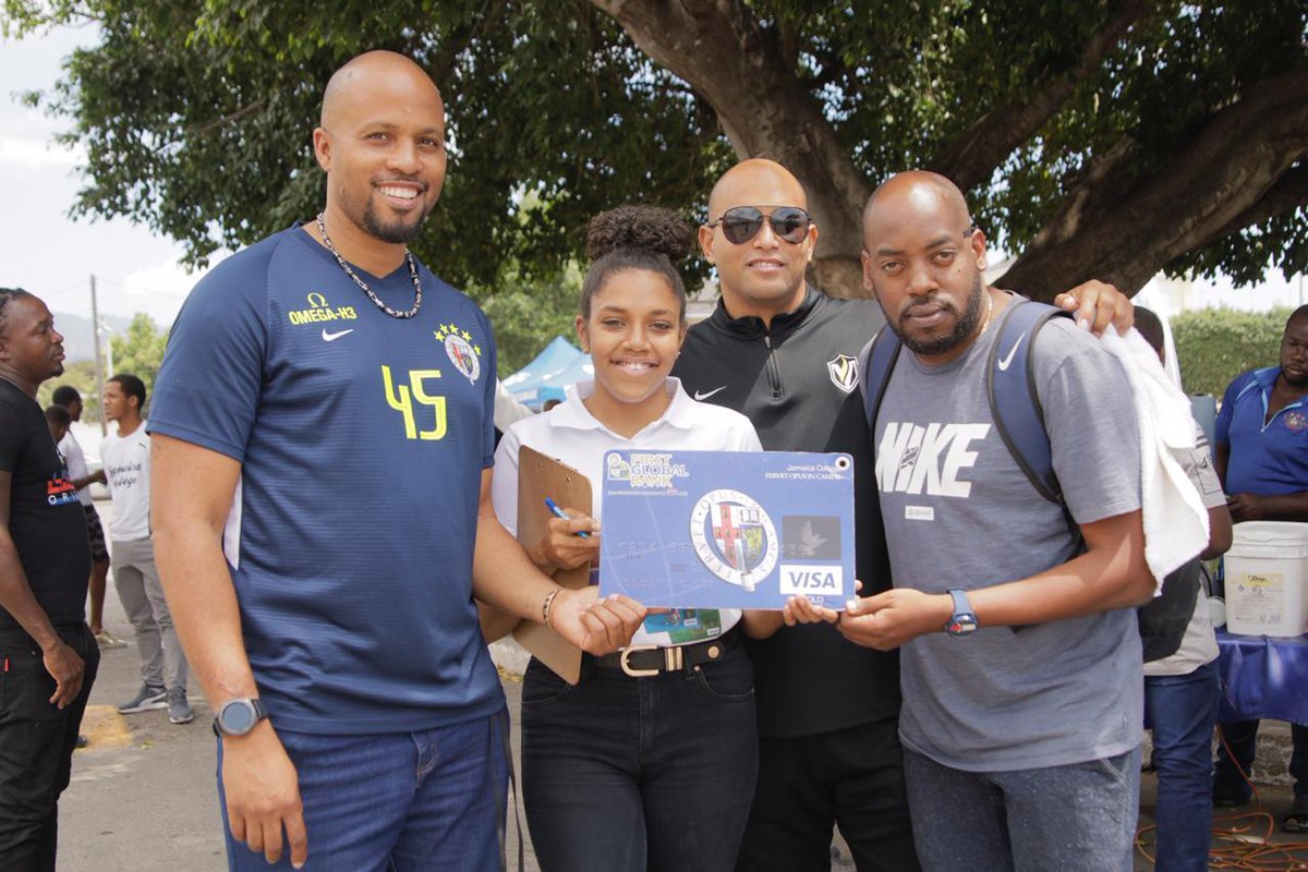 firstglobalbank's tweet photo. It’s finally here, the week of the ISSA/GraceKennedy Boys' and Girls' Athletics Championships. Track & Field fanatics will be decked in coloured attire in support of their favourite schools.
Who are you cheering for?
#FGBAffinity #CountdowntoChamps #GKChamps https://t.co/ObzL45VRAw