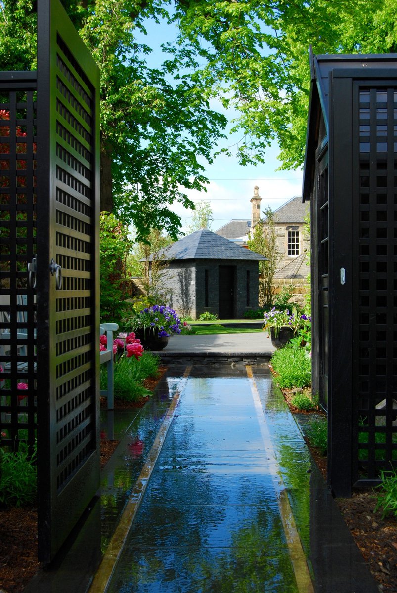 WaterGemsAlba's tweet photo. We're hiring! Water Gems needs both skilled experienced landscapers  and  less experienced labourers to handle our workload. If you want to join an award-winning team building some of the most exciting landscaping projects in Scotland, get in touch. watergemsjobs@gmail.com https://t.co/PUnl2T29fl