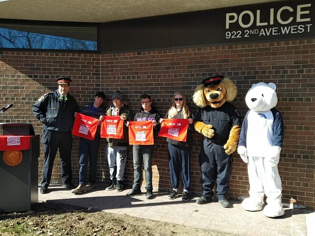 MDazeOSPS's tweet photo. @OwenSoundPolice Special Olympic flag raising ceremony at our Police Station. We are proud of our athletes! https://t.co/XcnH5x9Iau