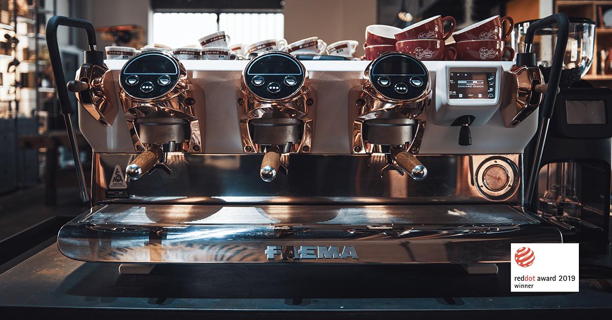 italdesign's tweet photo. #FaemaE71E, the iconic espresso coffee machine inspired by the automotive world, has been awarded the @reddot Award 2019. The project developed by #GruppoCimbali and #Italdesign will be exposed at Opificio 31, via Tortona 31 Milano, during the Milan Design Week. https://t.co/USUHFhw1HO