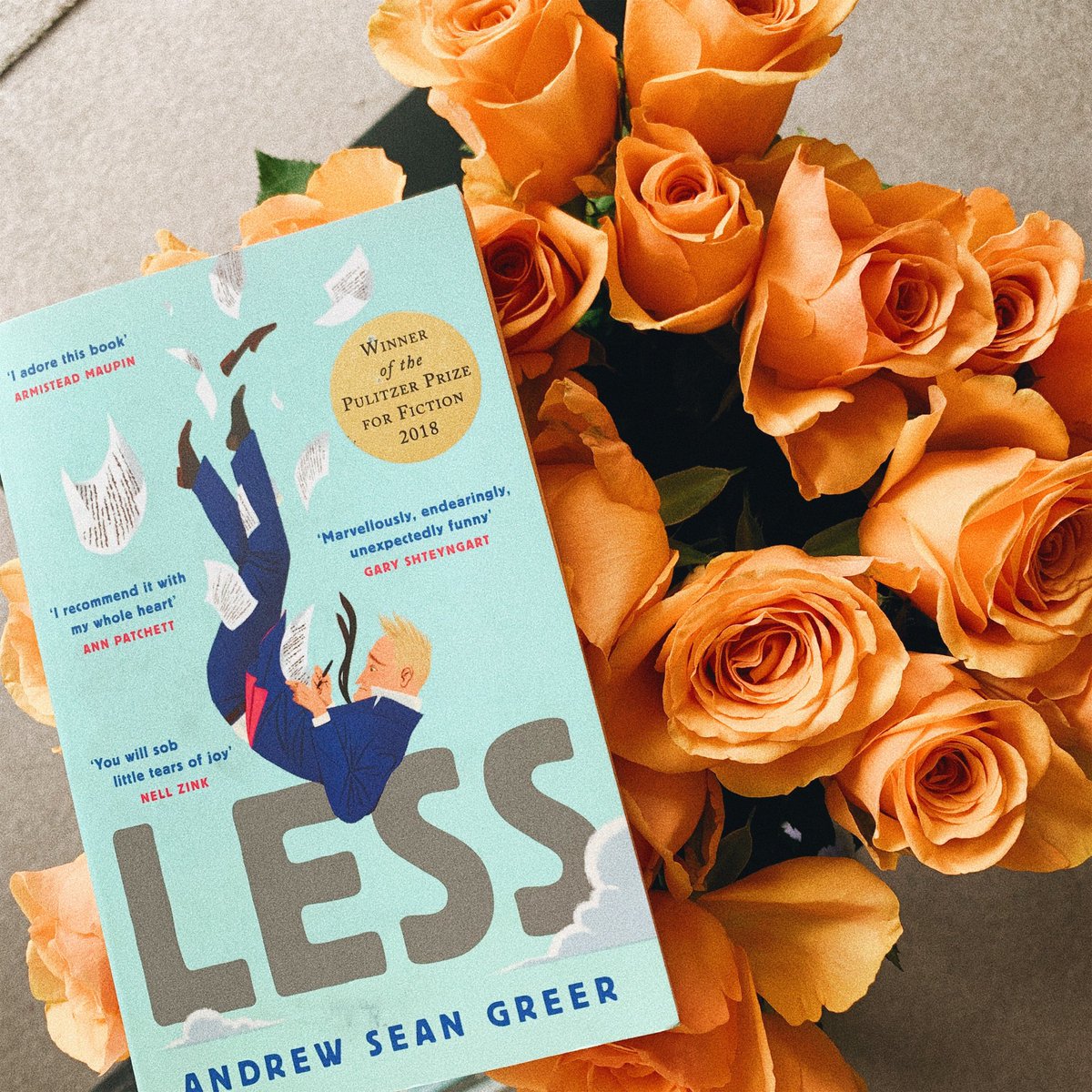 roieddardstark's tweet photo. I was reading this on my train down to London yesterday when the guy sitting beside me said that this was a pretty emotional read. Twenty hours later, here I am in my living room ugly sobbing tears of all the feels from this book! 😭💙 #Less #ArthurLess #vsco #vscocam https://t.co/7gxXTtOezV