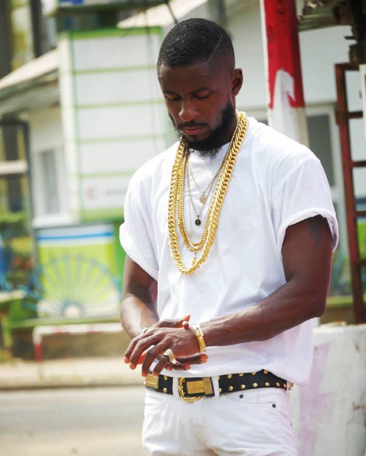 Alexdipanda tweet media