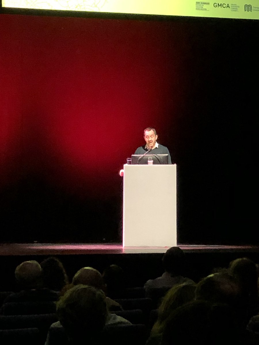 FoodSyncUK's tweet image. Great to get the chance to hear @ChrisBoardman1 at the Green City Summit #gmgreencity #greencity #greenermanchester #GMGreenCity #cycling #walking