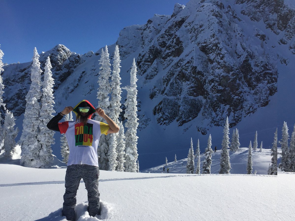 Is it a shirt or is it a magazine? Check it out: t-post.com