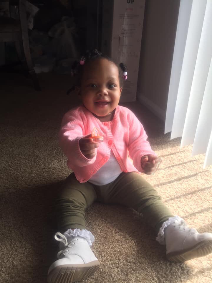 Redzoneron's tweet photo. My goddaughter 😩😍 princess amani https://t.co/tBOfJMtwz1