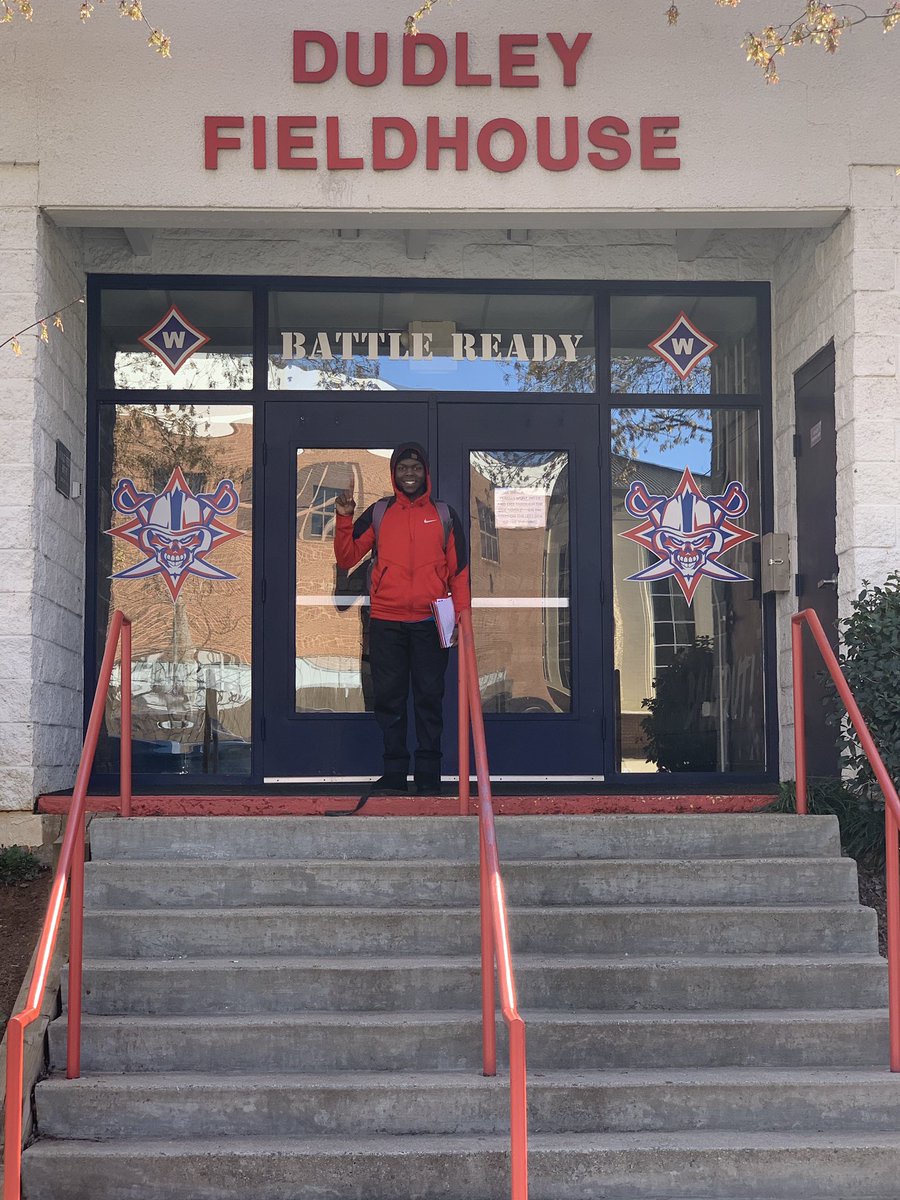 Dr.CoachA tweet media