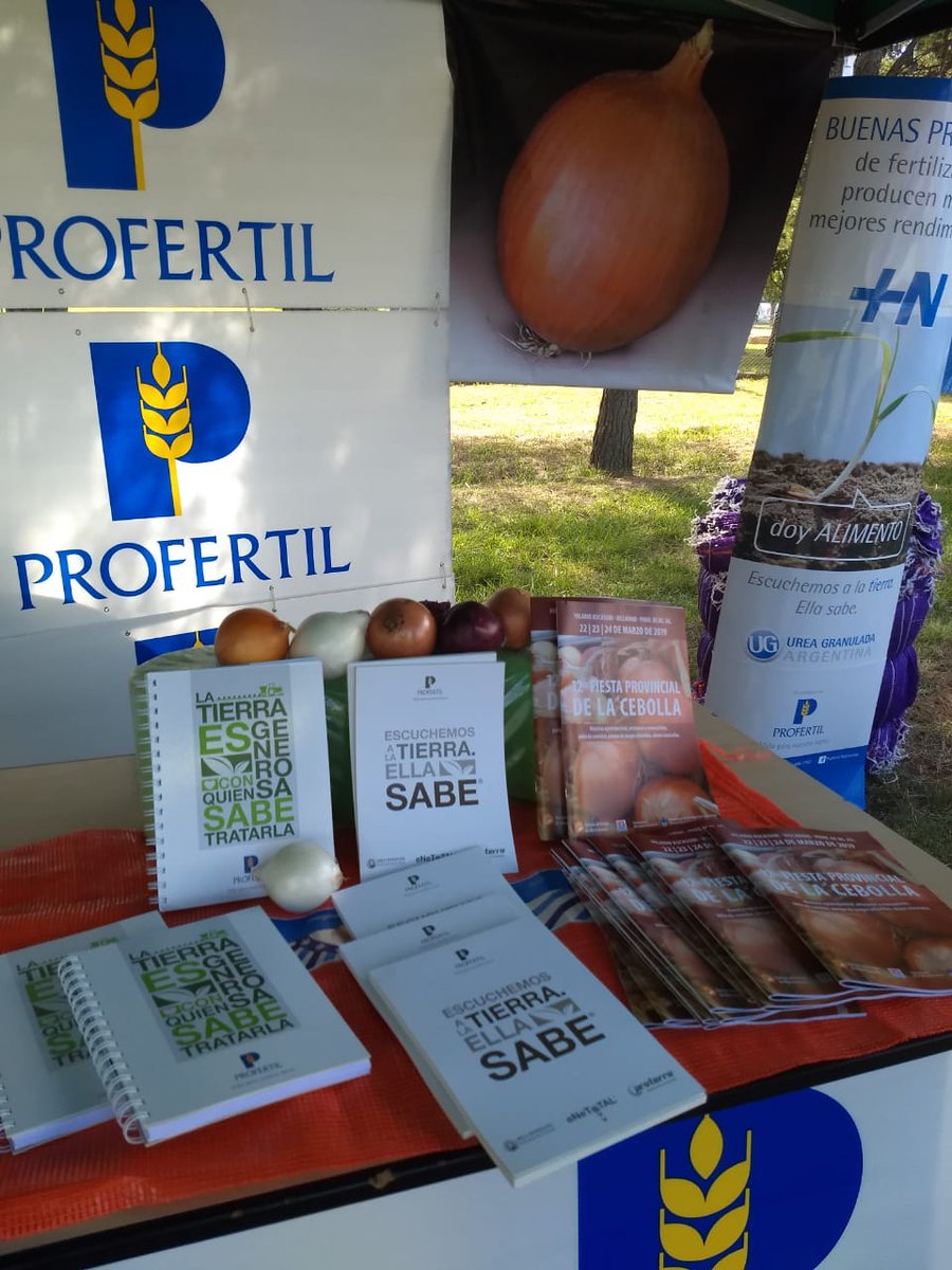fedemoriones's tweet photo. Un éxito la 12a Fiesta Provincial de la Cebolla!!! Gracias Agridea SRL por estar presente. @ProfertilNutri https://t.co/cGQyA2aUin