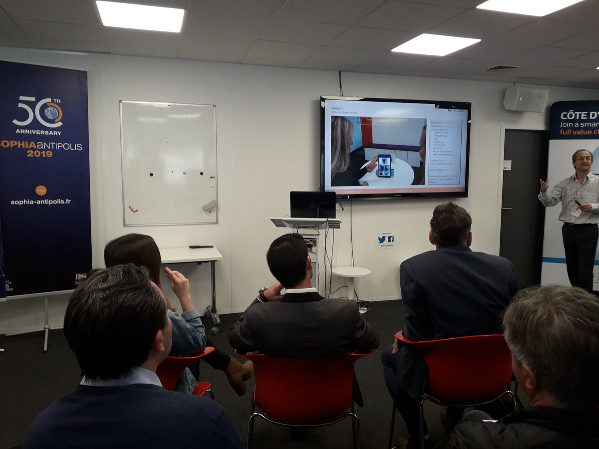 AKTANTIS's tweet photo. On commence avec @BuQuaTi qui nous parle #IA  #marketplace #masterdata pour optimiser nos choix https://t.co/sAHJ5pLLDm