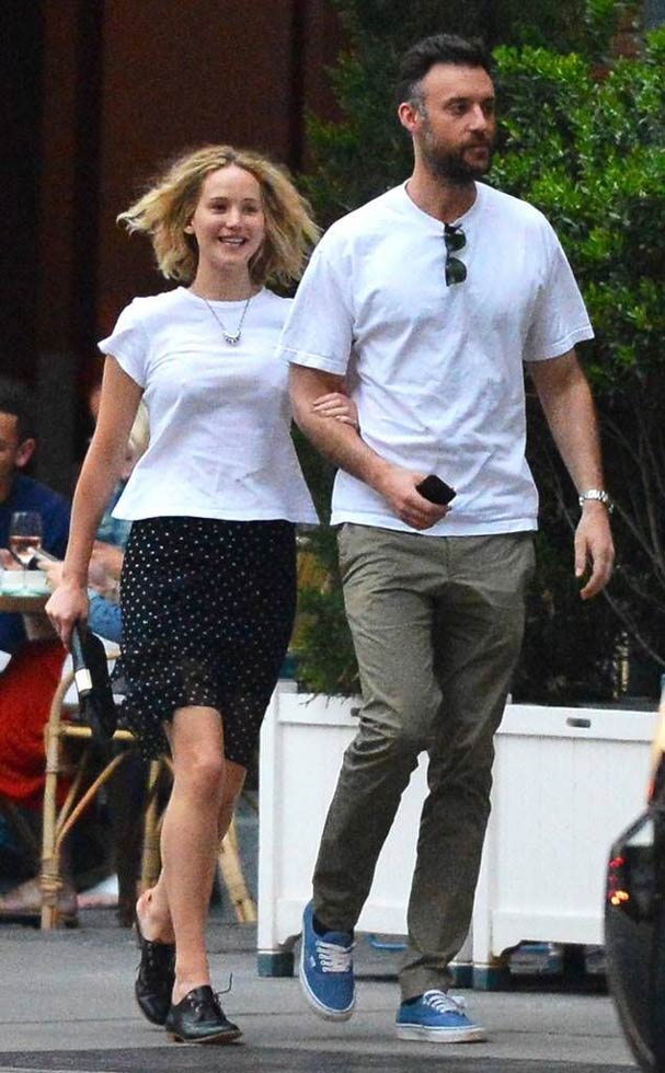 Jennifer Lawrence was engaged to Cooke Maroney - magazish.com/2019/02/16/jen…