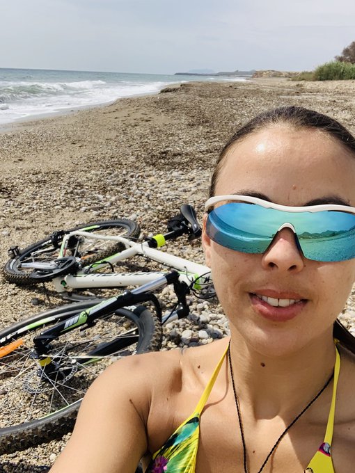 🚲 Esto s&iacute; que es vida 🚲 https://t.co/GuREyQ5Nwh<a href="/tag/nuevafotodeperfil"class="tags"><span>#nuevafotodeperfil</span></a>