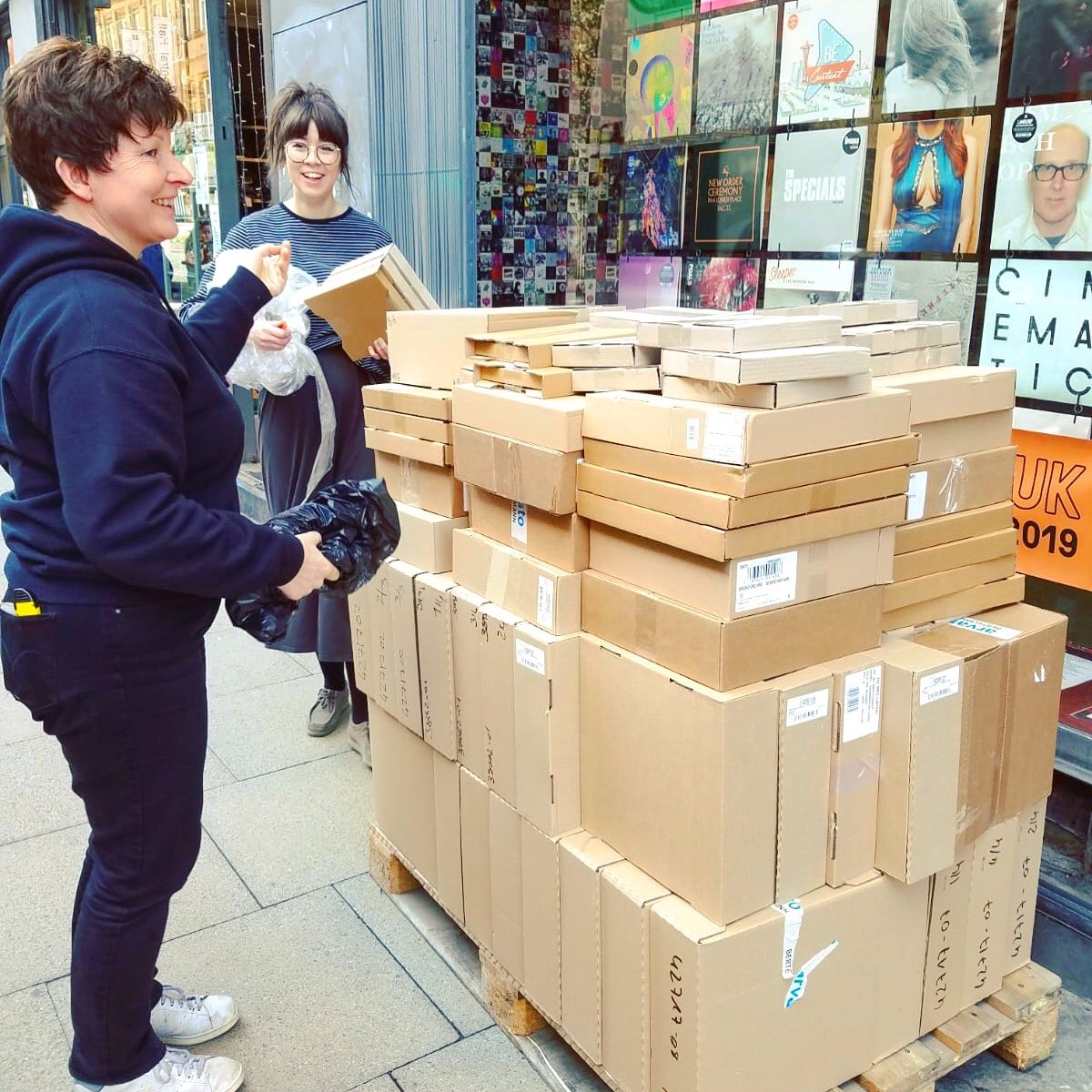 PiccadillyRecs's tweet image. Our Record Store Day stock weighs a ton.

piccadillyrecords.com/counter/featur…

@recordstoreday 
#rsd2019