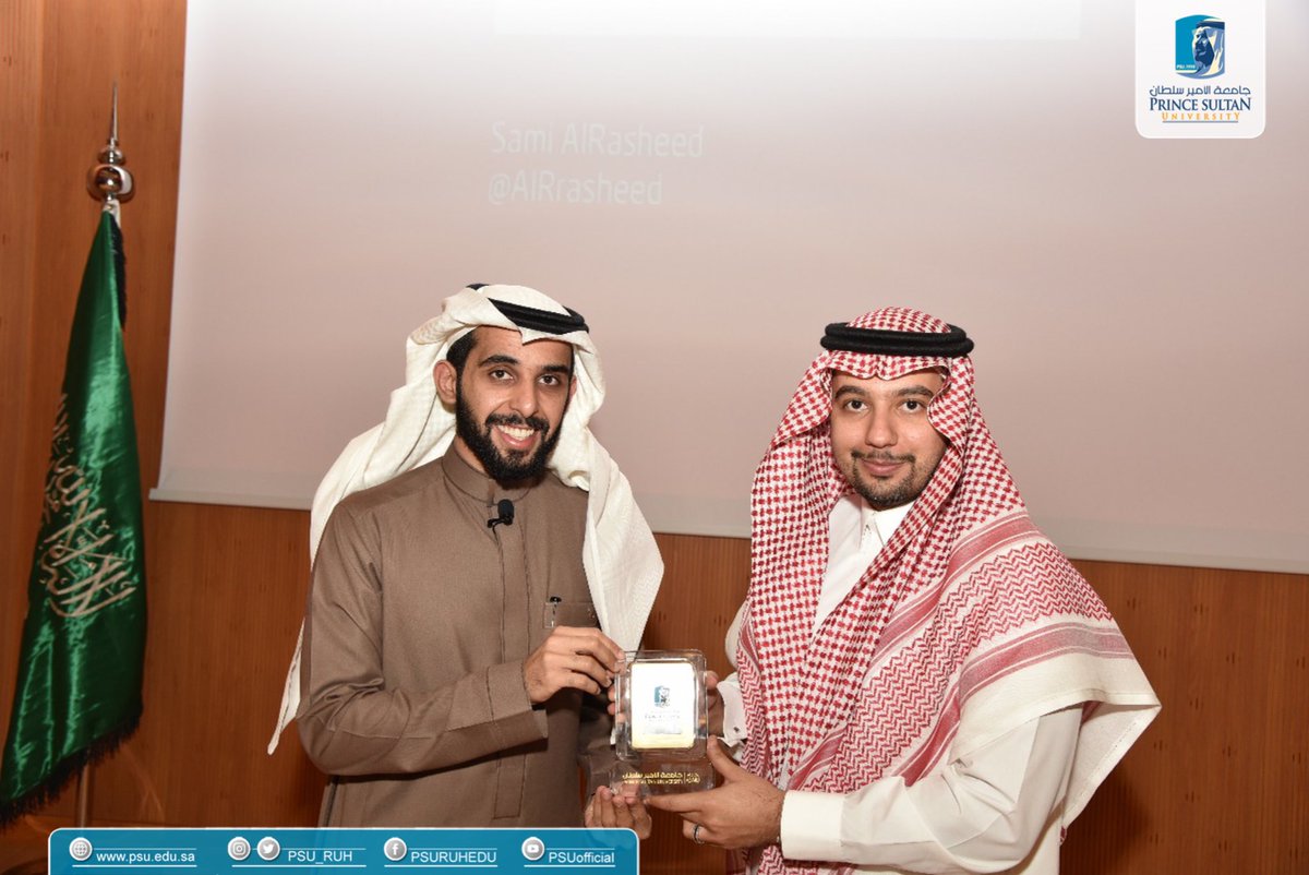 PSU_RUH's tweet photo. استضاف نادي التسويق @PSUMKT بـ #جامعة_الأمير_سلطان المهندس سامي الرشيد @AlRrasheed - الشريك المؤسس والرئيس التنفيذي لشركة سماءات @SmaatCo - في ورشة عمل بعنوان (التسويق بوصلة التأثير) . https://t.co/WqM8RoNeLJ