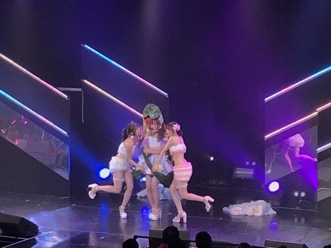 Twitterのコスプレ画像25