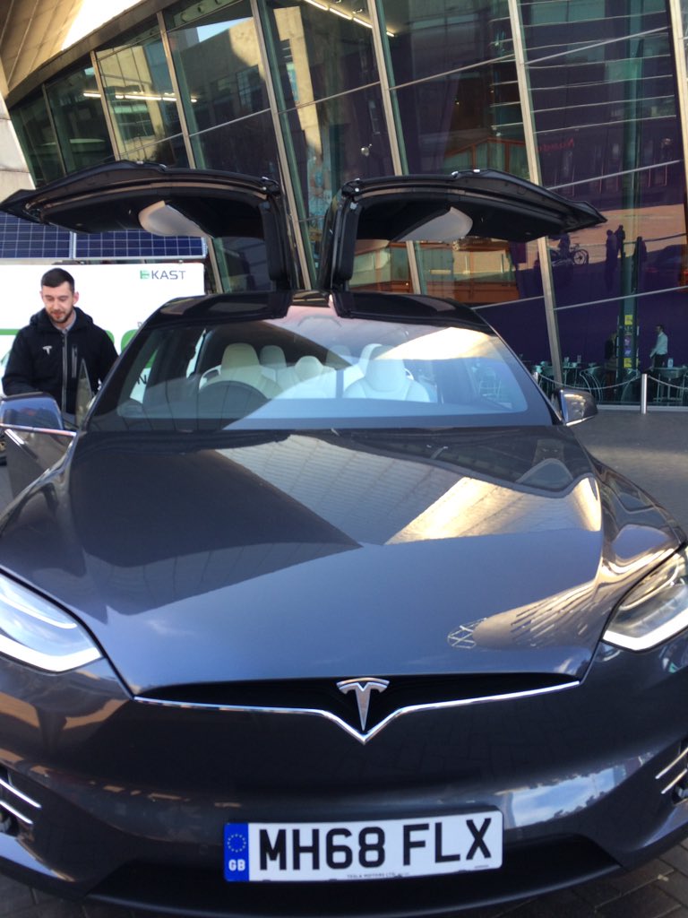 OasisFarmOL8's tweet photo. Amazing morning so far at #GMGreenCity green summit. Inspirational words from young people and electric cars https://t.co/JzK9LOVZFb
