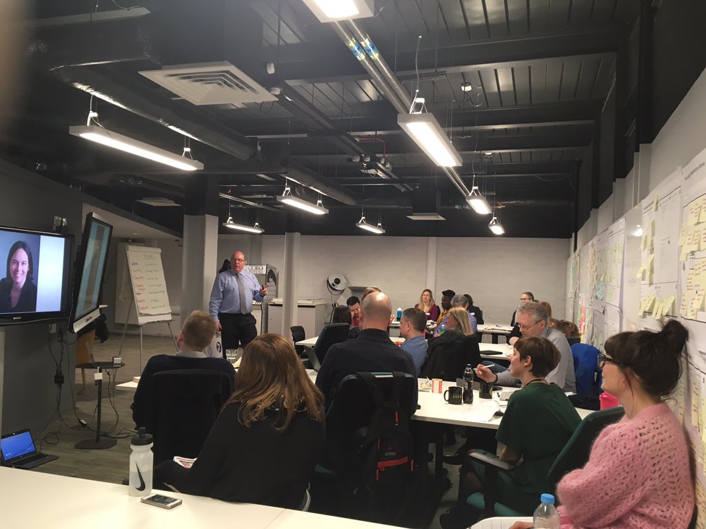 Our Creative Accelerator powered by <a href="/ElevatorUK/">Elevator UK</a> founders discover the art of storytelling with their Dundee Accelerator colleagues. A room buzzing with entrepreneurs writing their business stories is the perfect #MondayMotivaton