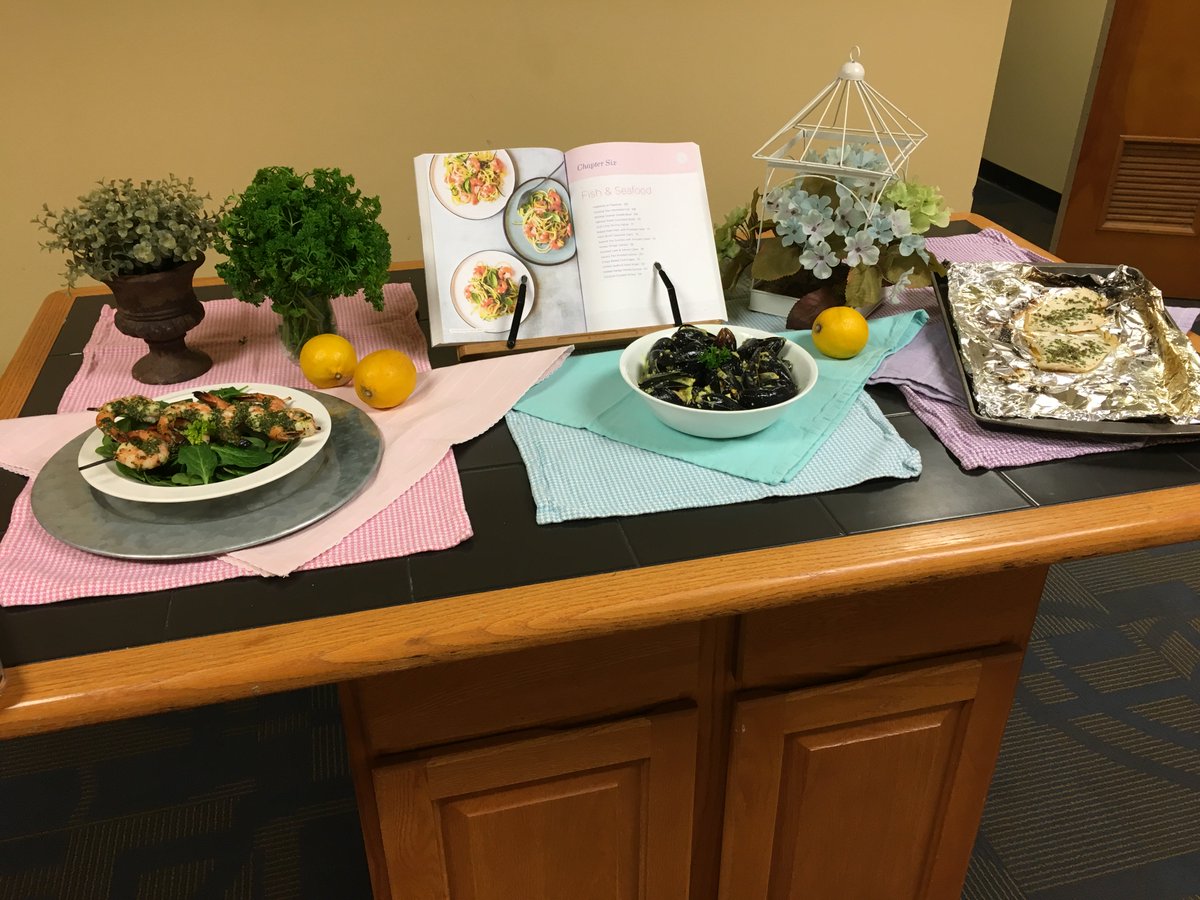 Seafood recipes for Fridays in April!  This week's #HealthInAHandbasket with <a href="/EmKyleNutrition/">Emily Kyle • Cannabis Educator</a> - next on <a href="/FoxRochester/">Fox Rochester</a>  <a href="/ADARochester/">AmDiabetesAssn Rochester, NY</a>
