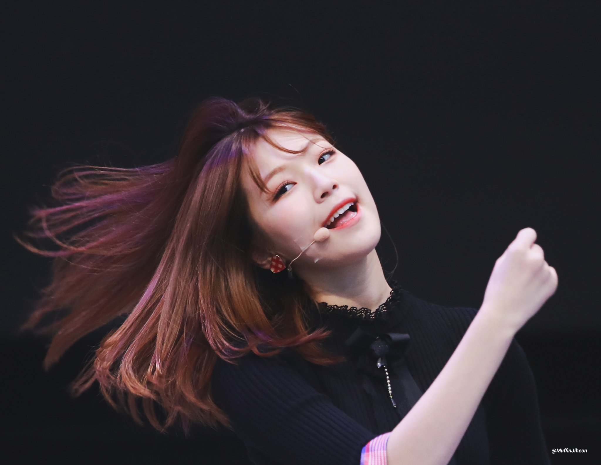 D2gJEUzUcAIU998.jpg:orig