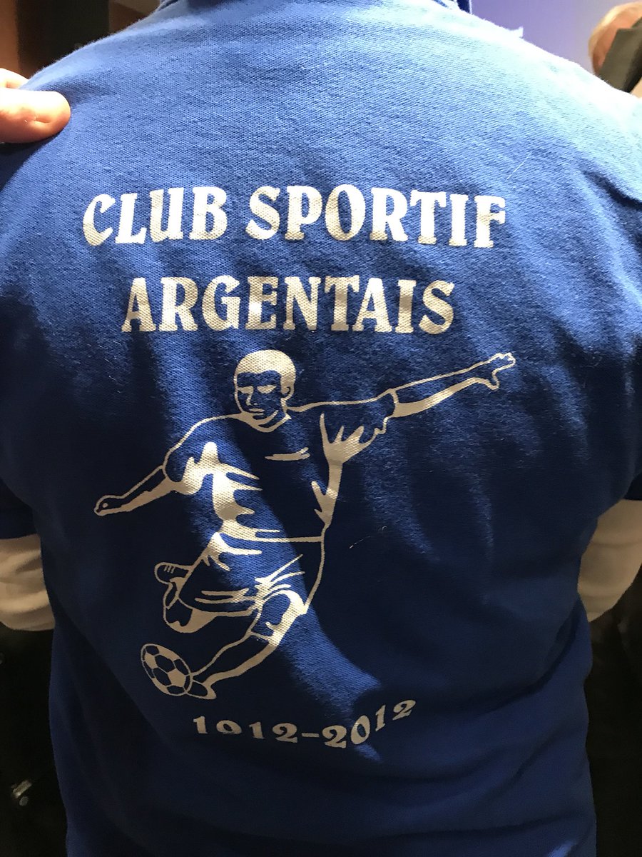 KMorlighem's tweet photo. Aujourd’hui la @FFF accueille le #CSArgentais, club lauréat #TelethonFoot ! Une journée immersion à la #FFF avec les représentants du @Telethon_France du #CNOSF et du #BELFA ! Une journée qui se finira au @StadeFrance pour #FRAISL https://t.co/aRHWndzzko
