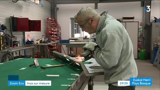 Andre_Garreta's tweet photo. Encore merci à Inox Pyrénées de nous avoir reçu pour la conférence de presse #SemaineIndustrie. Conception, fabrication, installation, la société maitrise toute la chaine. Située à Larressore, elle emploie 15 salariés #industrie #PaysBasque https://t.co/P0L8OetgFg https://t.co/aaD1goNU3B