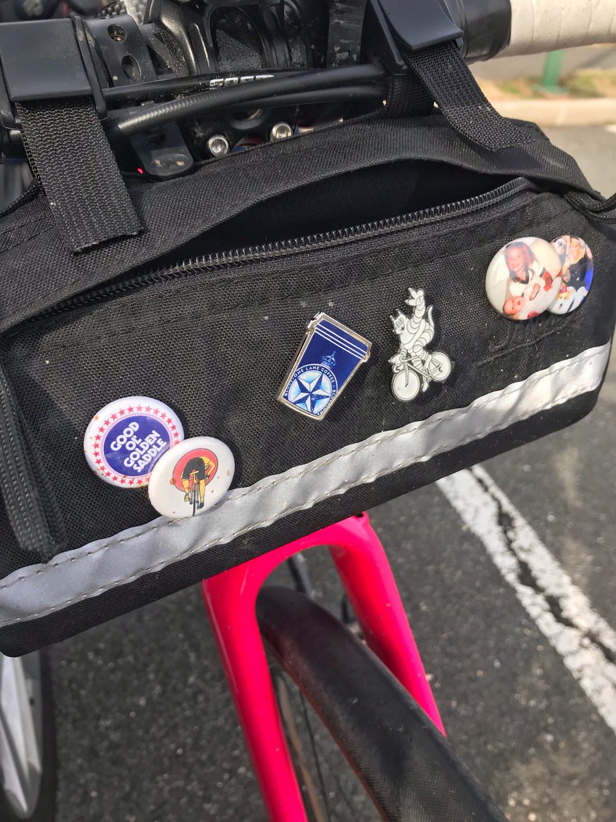 teamBLracing's tweet image. when gravel gets into the mix, it’s time to whip out the handlebar bag

our first #hellofhunterdon across 81 miles and over 6k feet of climbing. all smiles (even when the sun is hitting you right in the face) paired w. fuel breaks of @BluestoneLane ✌🏻