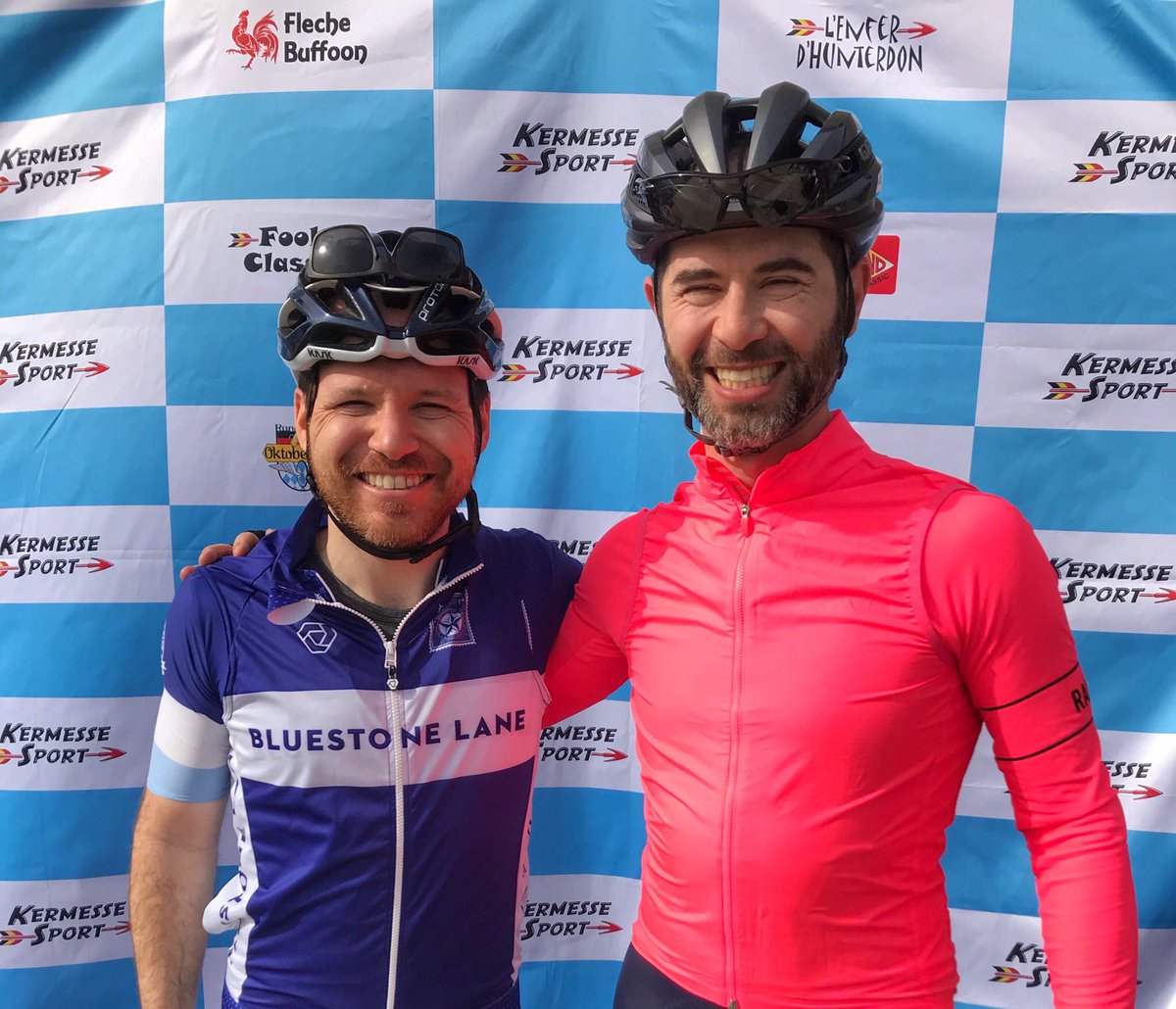 teamBLracing's tweet image. when gravel gets into the mix, it’s time to whip out the handlebar bag

our first #hellofhunterdon across 81 miles and over 6k feet of climbing. all smiles (even when the sun is hitting you right in the face) paired w. fuel breaks of @BluestoneLane ✌🏻