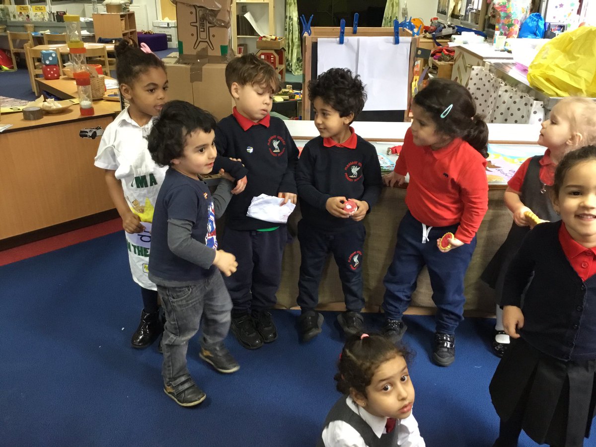 NurseryPleasant's tweet photo. The children @NurseryPleasant have enjoyed singing and acting out #5currantbuns this is helping us with our counting and our book #biscuitbear #pleasantstmathematicians @pleasantstreads @pleasantsteyfs https://t.co/RNw7HU79Br