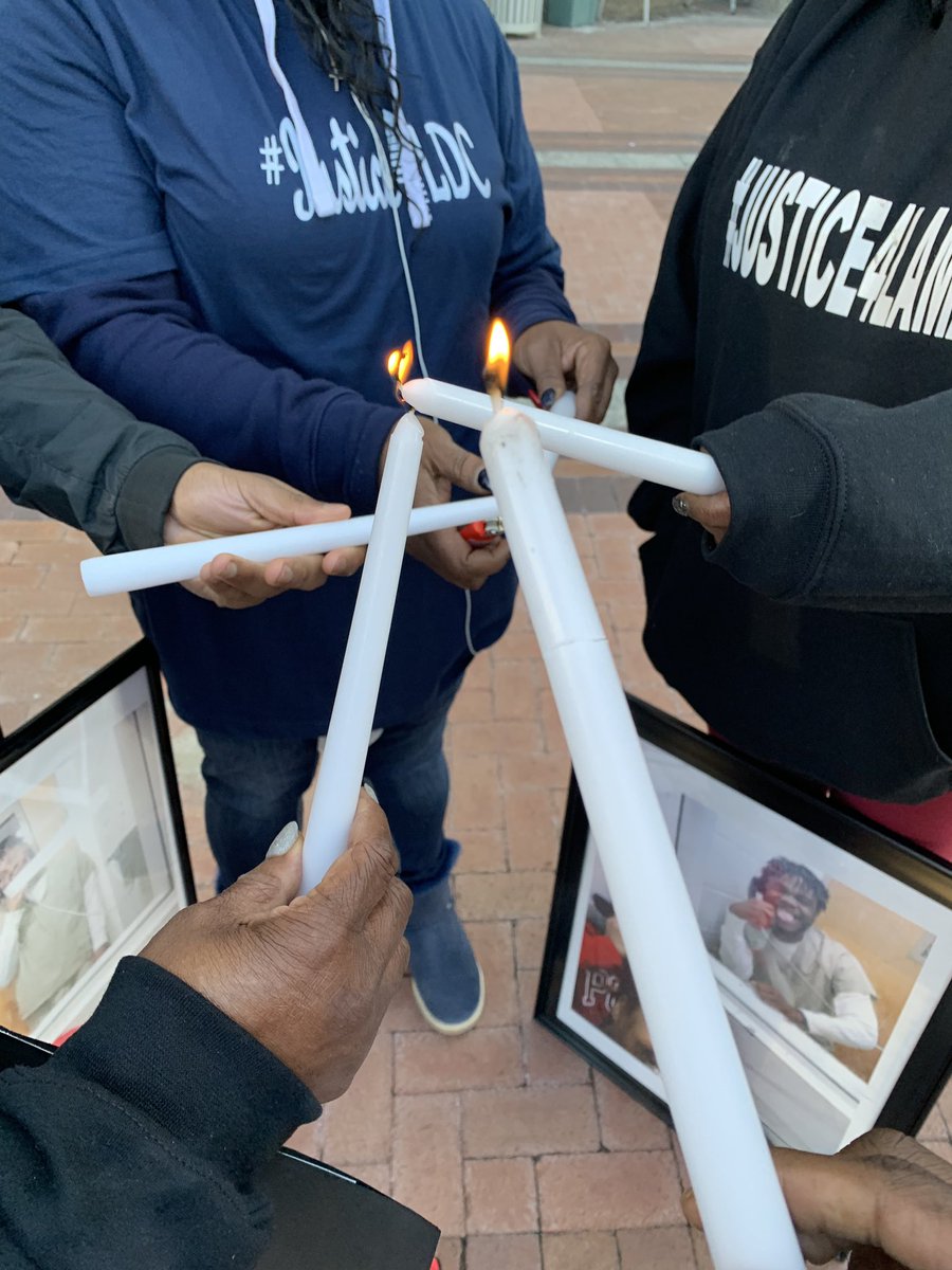 Justice4Lamar's tweet photo. #LDC
#JUSTICEFORLAMAR #JUSTICE4LAMAR #LAMARDERELLCATCHINGS #SAYHISNAME #lDC #WEWONTSTOP #SHARE #SHARE #SHARE https://t.co/d2NTeY3hxF