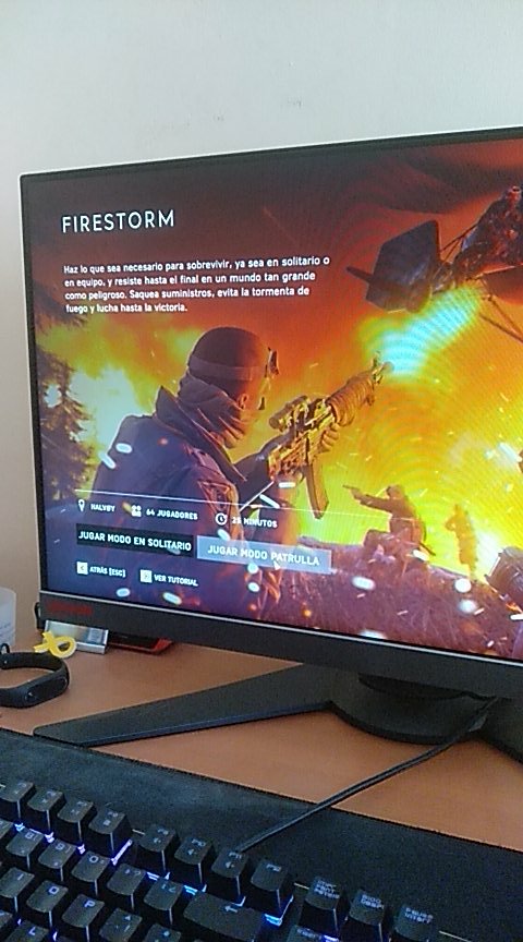 TintorerasUn's tweet photo. A darle un poco al nuevo Battle Royale! #BattleRoyale #BattlefieldV https://t.co/IGRKCm13T7