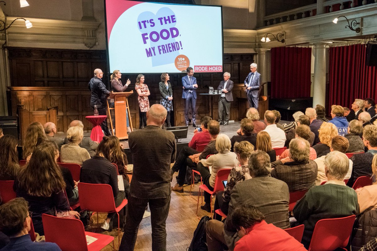 Verslag van het debat en verscheidene presentaties van sprekers op 18 maart jl. nu online! clm.nl/nieuws/debatse… 
Foto's:<a href="/wijnbergh/">Isabel Wijnbergh</a> Tekst:<a href="/ellen_winkel/">Ellen Winkel</a>