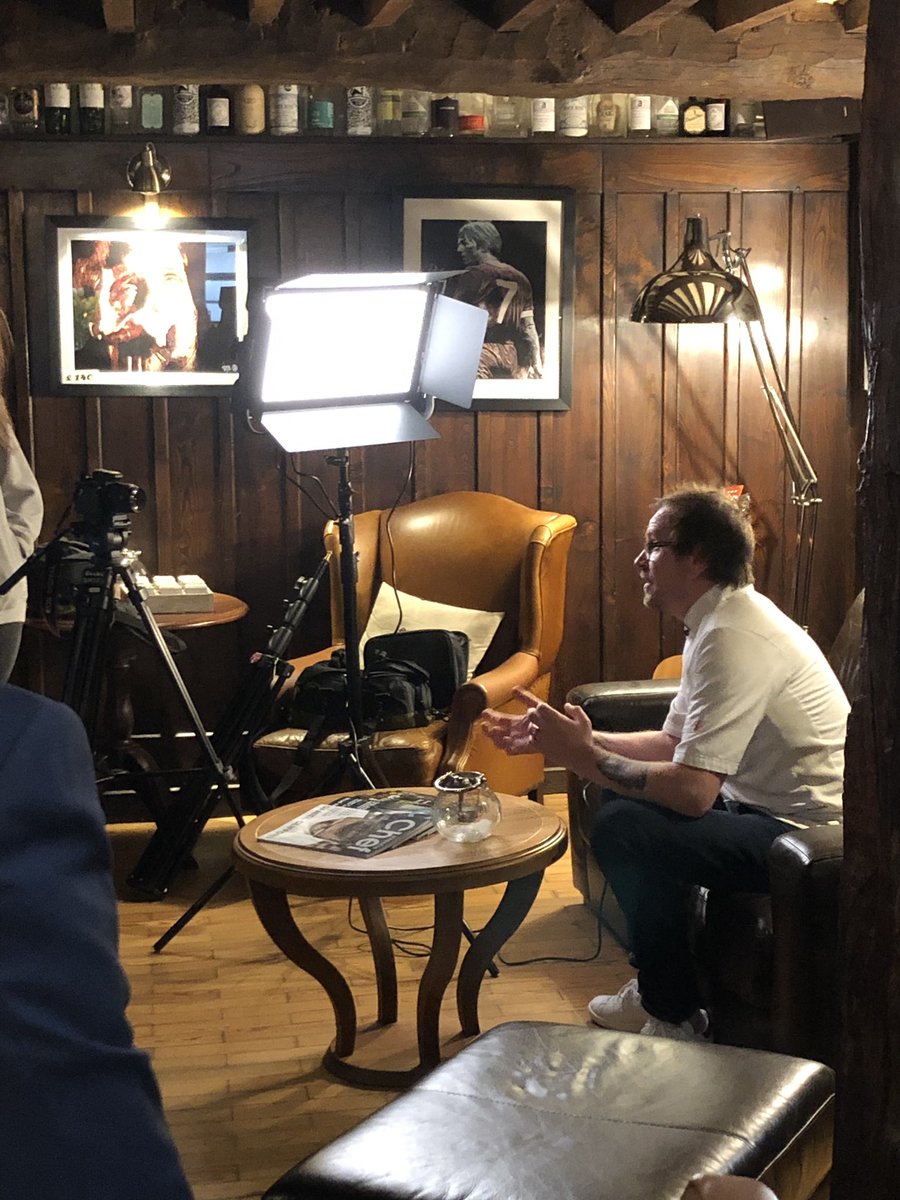CaciThe's tweet photo. @machine_house camera crew 🎥 are here!! 🤔🎥🌱 https://t.co/b5PET5d7DV
