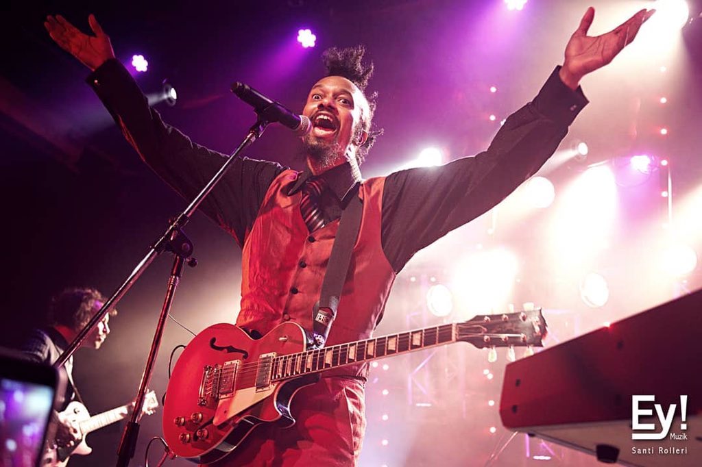 camilitocamilon's tweet photo. Killer tour rocking Mexico Brazil Argentina and Uruguay with Fantastic Negrito
#fantasticnegrito #negritonation #postblues #bluespunk #blackroots @darianpgray @bryancsimmons @migui_maloles @fantasticnegrito https://t.co/L2DTEpRLGH