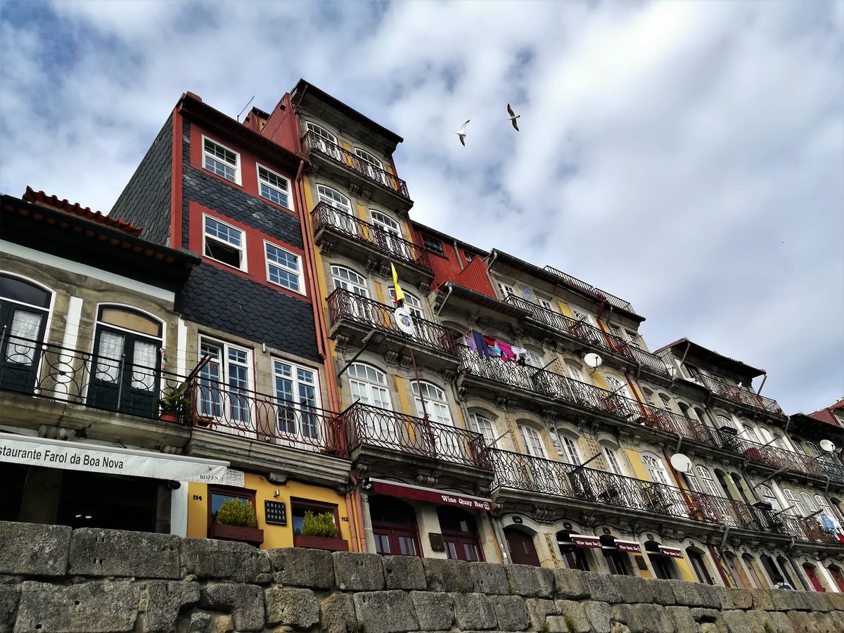 geoinstitut's tweet photo. From 6th to 8th of March colleagues from  GIAM ZRC SAZU attended #SMARTMR MEETING IN PORTO. The meeting of this research project was held in the wonderful historical building of Palácio da Bolsa (Stock Exchange Palace). https://t.co/8xWvzEdpxF