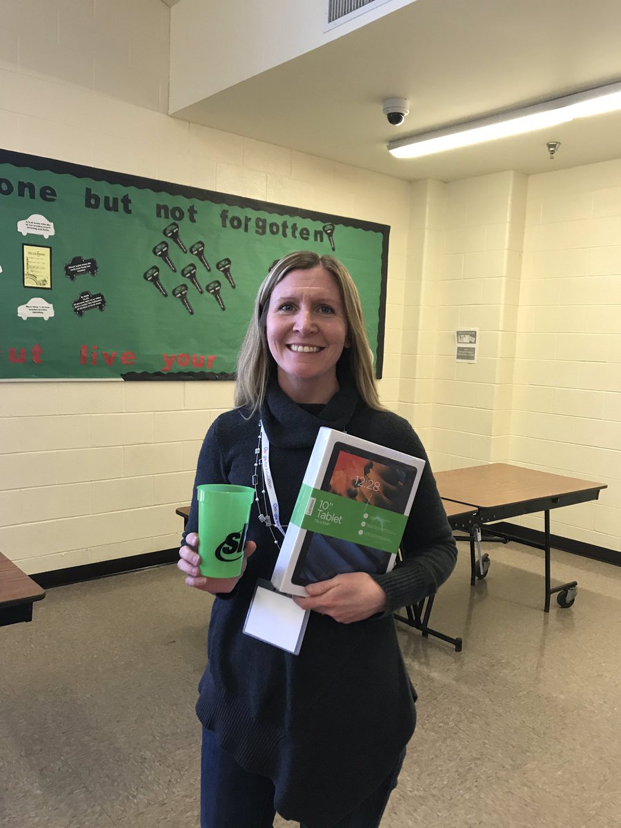 Congratulations, Mrs. Aiello, winner of the Lenovo tablet! #esasd_sit #sit_2019