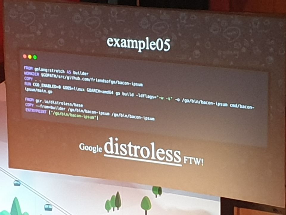 bearstech's tweet image. #dotgoeu #Google et le #distroless, ce n&apos;est pas qu&apos;une question de taille mais aussi de securite #containers