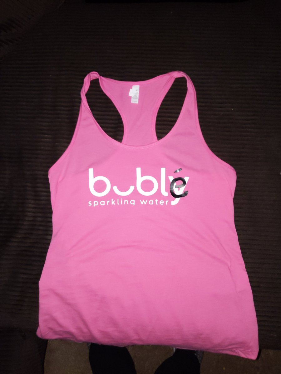 dnhall85's tweet photo. @MichaelBuble @Enterprise_Cntr @bublywater I rocked this awesome shirt in St. Louis!! The lady at the register was the only person who noticed!! Haha. Love it! #bublyvsbuble https://t.co/F8UGwbnXEu