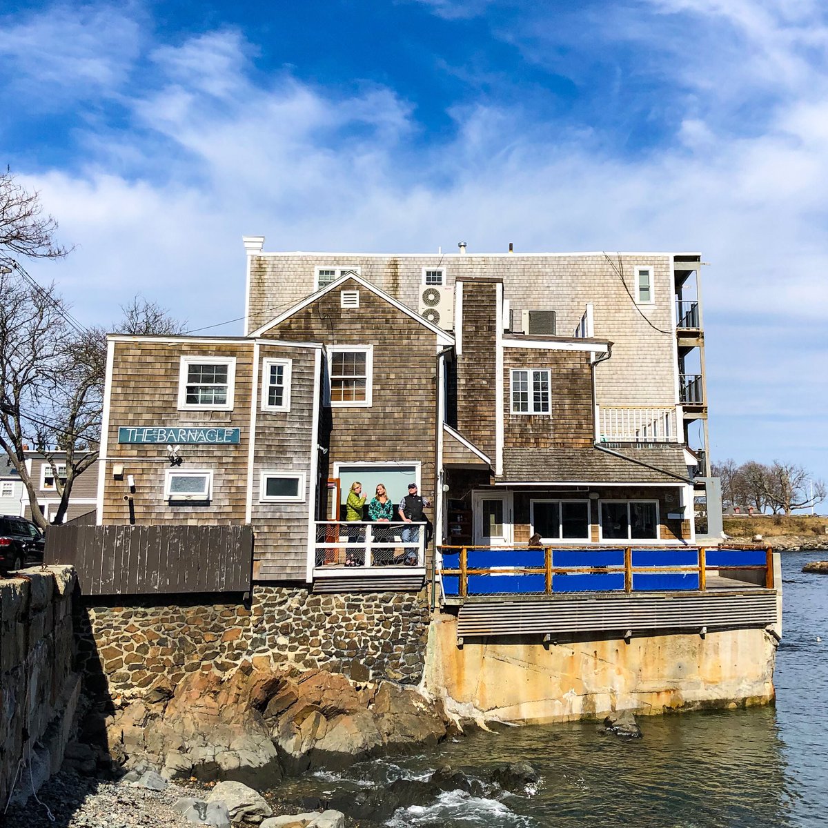 Travel Like a Local: MA tweet media