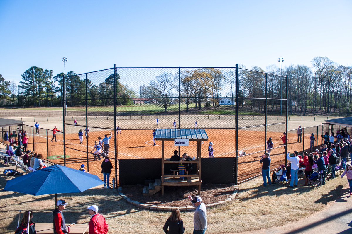 salembaptistga's tweet photo. We’ve kicked off the 2019 Spring Sports season with a great Opening Day weekend. Pray for the kids participating and the coaches leading them and find ways that you can serve with us this season at https://t.co/27gI3MCAXv. https://t.co/V2Gg5WoYuE