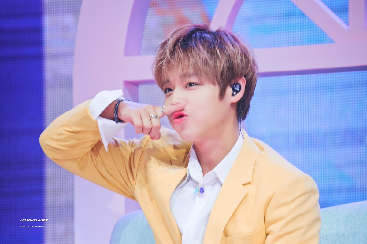 4everMVP's tweet photo. 지훈아ㅏㅏ 진짜진짜 잘하고 있어 ❤️ We are always here whenever you look back ❤️❤️❤️ 솔로 대박 하자 !!!
#내일6시_박지훈과_LOVE할시간
#Parkjihoon0326LoveOclock https://t.co/IGFAmoizLw
