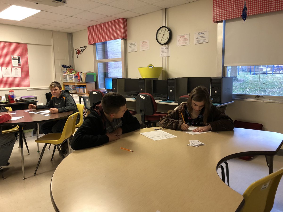 Milesinmiddle's tweet image. Making predictions based on movie titles #springbreaksover #cardinalpride  #backtowork @CMSCardinals