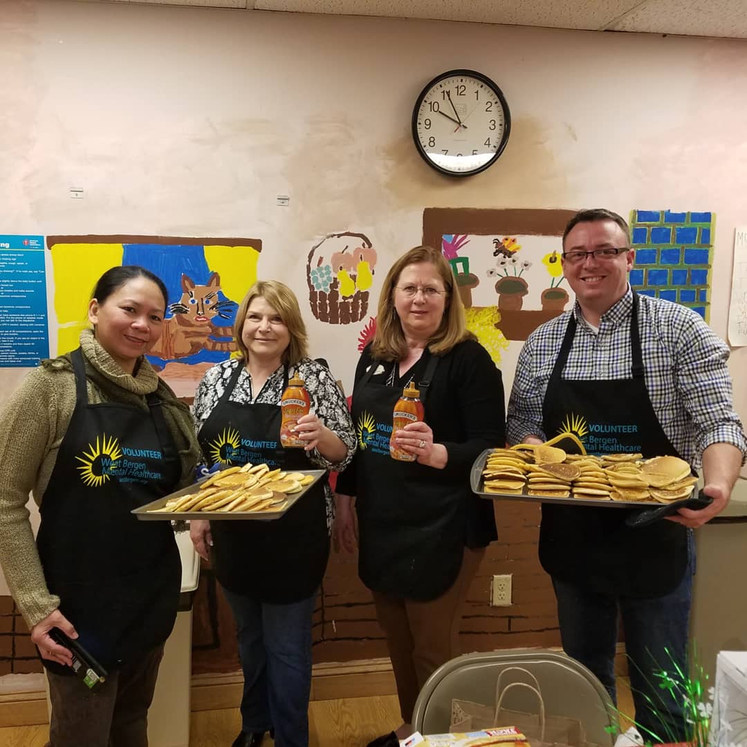 WBMentalhealth's tweet photo. Special thanks to Rand Realty for once again preparing a delicious meal! On Thursday, our consumers were treated to a pancake breakfast! What a great way to start the day!🥞💚👏 #MentalHealthMatters #volunteers https://t.co/dNxi70GGjk