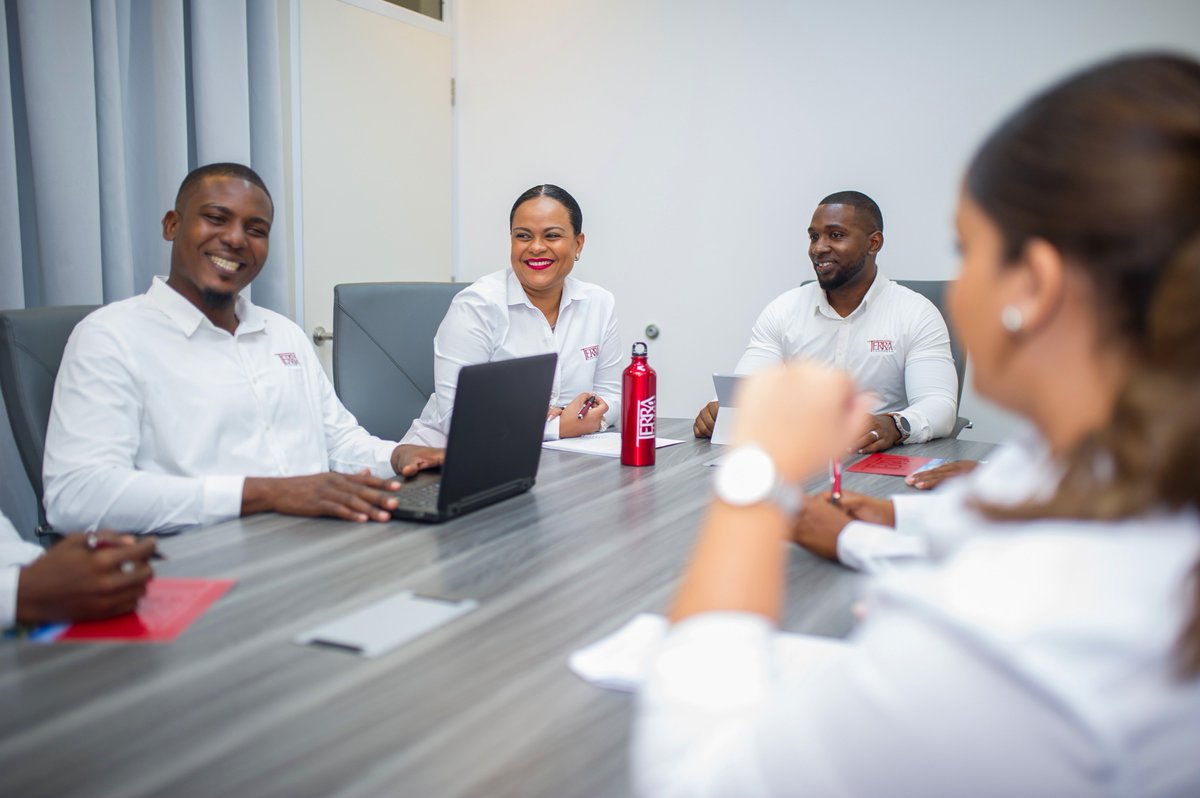 terragrenada's tweet photo. Happy Monday Everyone!
Don't forget to smile as you start your week of productivity.
#TerraCaribbean #RealEstate #PureGrenada #PureRealEstate #WeKnowGrenada #WeKnowRealEstate https://t.co/6I9q4tdnMu