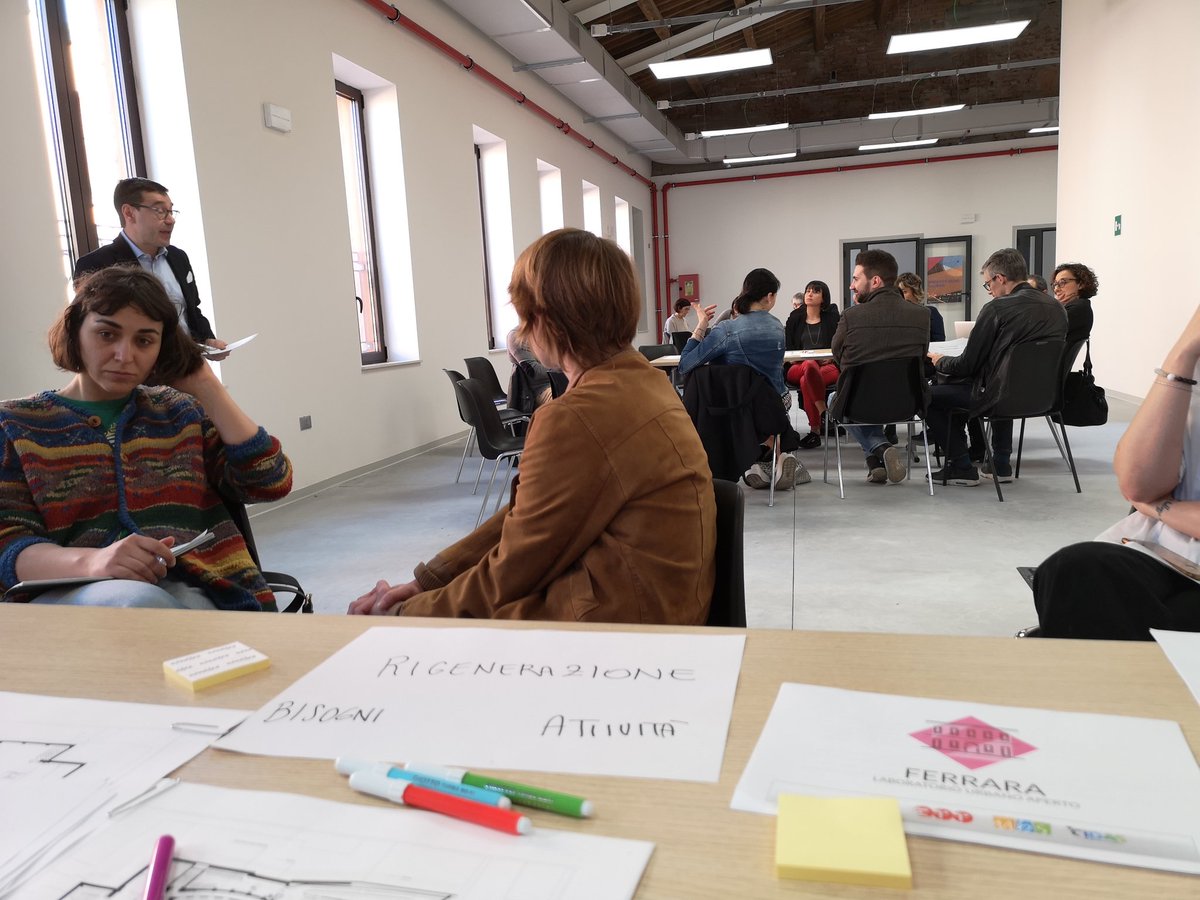 Laboratorio Urbano Aperto #Ferrara workshop dedicato ad identificazione assi tematici <a href="/FondazBrodolini/">Fondazione Giacomo Brodolini</a> <a href="/FSgaragli/">Fabio Sgaragli</a> <a href="/Culturacitta/">Cultura della Città</a> <a href="/Urbact_IT/">Urban Point Italia</a>