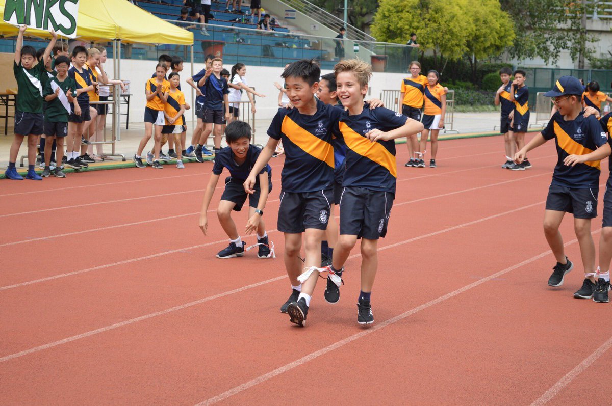 HHKSShackleton's tweet photo. Throw back to eternal glory for the #boysofshackleton in the 3-legged race at #SportsDay2019 on Friday! Amazing spirit and determination from all our athletes! #boysofhonour #boysofcourage @Harrow_HK @HeadHarrowHK https://t.co/pdVHyM45LD